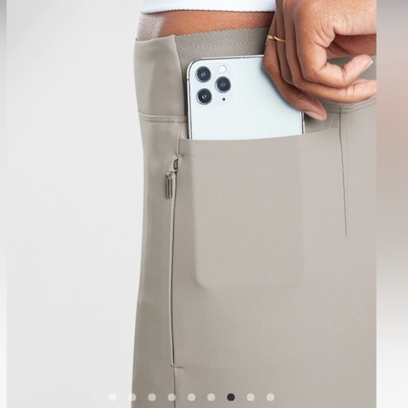 NEW Athleta Stellar Tight Legging W2. - Picture 4 of 16